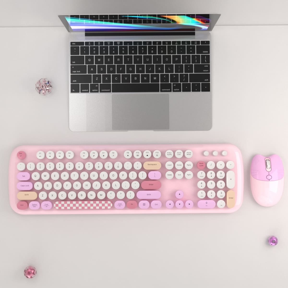 tastatură și mouse fără fir la modă roz